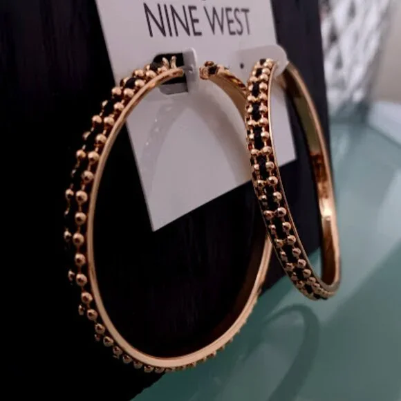 NINE WEST Mod/Contemporary Gold Black Woven & Bead Hoop Earrings**NEW! - Picture 1 of 3